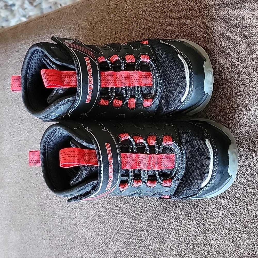 SKECHERS boots